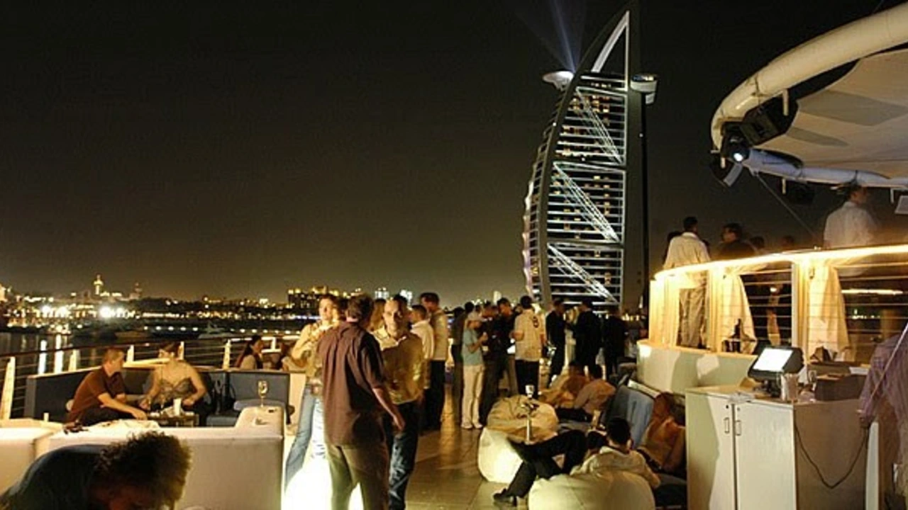 A Guide to Dubai's Nightlife for Business Travelers